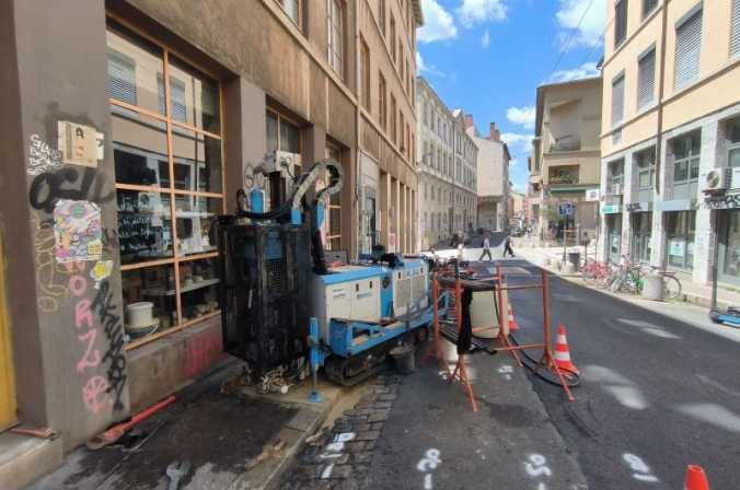 Utilisation d&#039;une machine à mât court en milieu urbain
