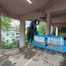Utilisation d&#039;une machine à mât court en milieu urbain